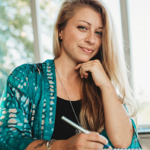 Speaker - Anna Marlena